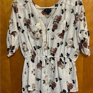 J for Justify White Peplum Tunic with Mauve Rose Print